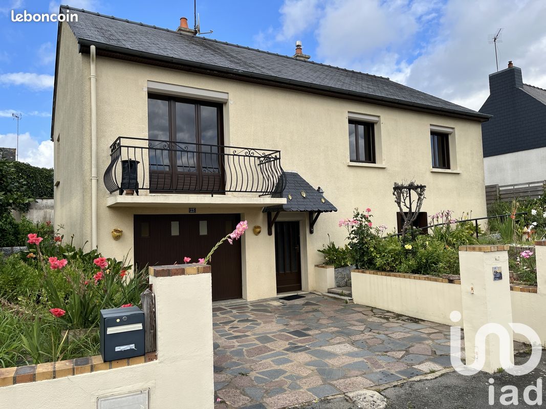 3 chambres Maison à Beaucé, France No. 277665