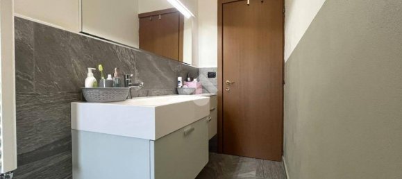 1 chambre Appartement à Milan, Italy No. 268387 15