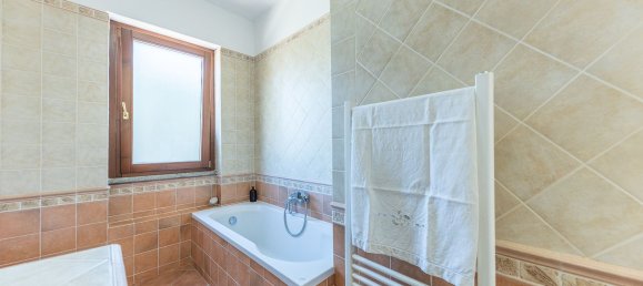 12غرفة فيلا في Montalto di Castro, Italy رقم 297090 46