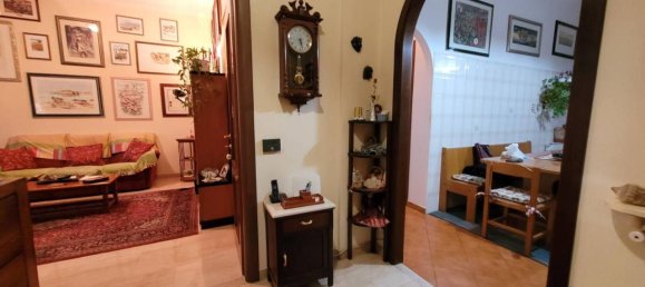 2 rooms Apartment in Rome, Italy No. 32532 16