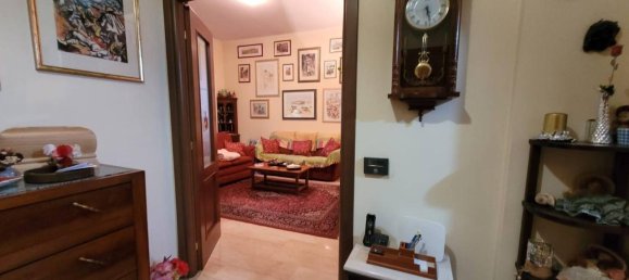 2 rooms Apartment in Rome, Italy No. 32532 14