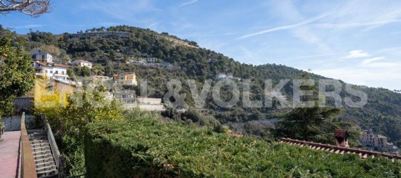 Casa de 5 habitaciónes en Ventimiglia, Italy No. 68627 30
