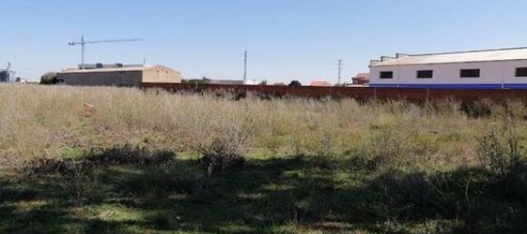 Земельный участок 300м² в Санта-Мария-дель-Парамо, Испания № 174320 5