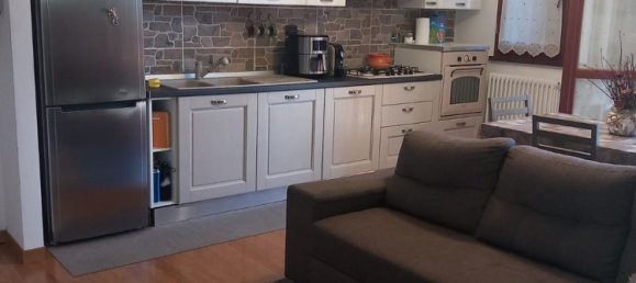 3 rooms Apartment in Reggio Emilia, Italy No. 258982 5