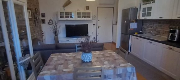 3 rooms Apartment in Reggio Emilia, Italy No. 258982 6