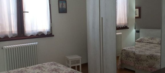 3 rooms Apartment in Reggio Emilia, Italy No. 258982 15