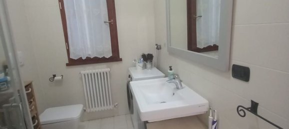 3 rooms Apartment in Reggio Emilia, Italy No. 258982 17