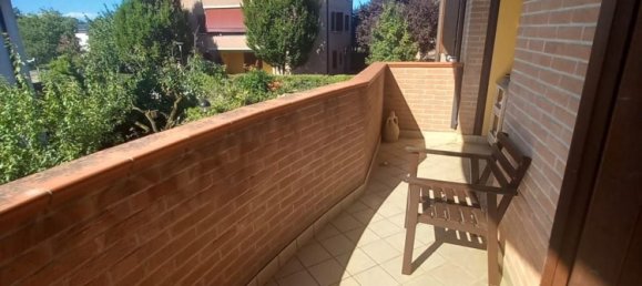 3 rooms Apartment in Reggio Emilia, Italy No. 258982 9