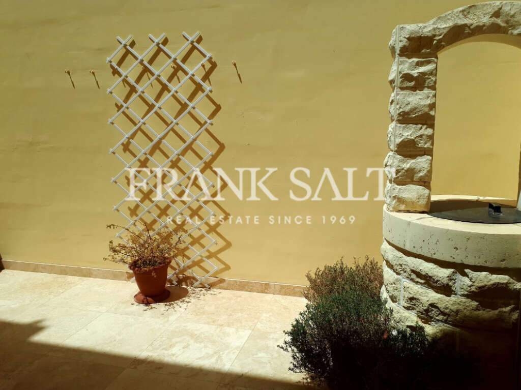 Дом с 3 спальнями в Мсида, Мальта № 9835