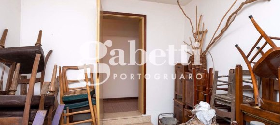 3 bedrooms House in Portogruaro, Italy No. 263662 25