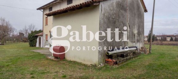 3 bedrooms House in Portogruaro, Italy No. 263662 36