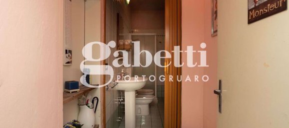 3 bedrooms House in Portogruaro, Italy No. 263662 14