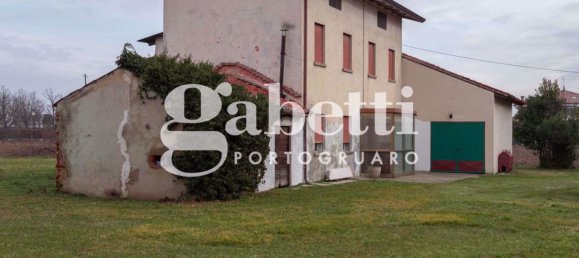 3 bedrooms House in Portogruaro, Italy No. 263662 3