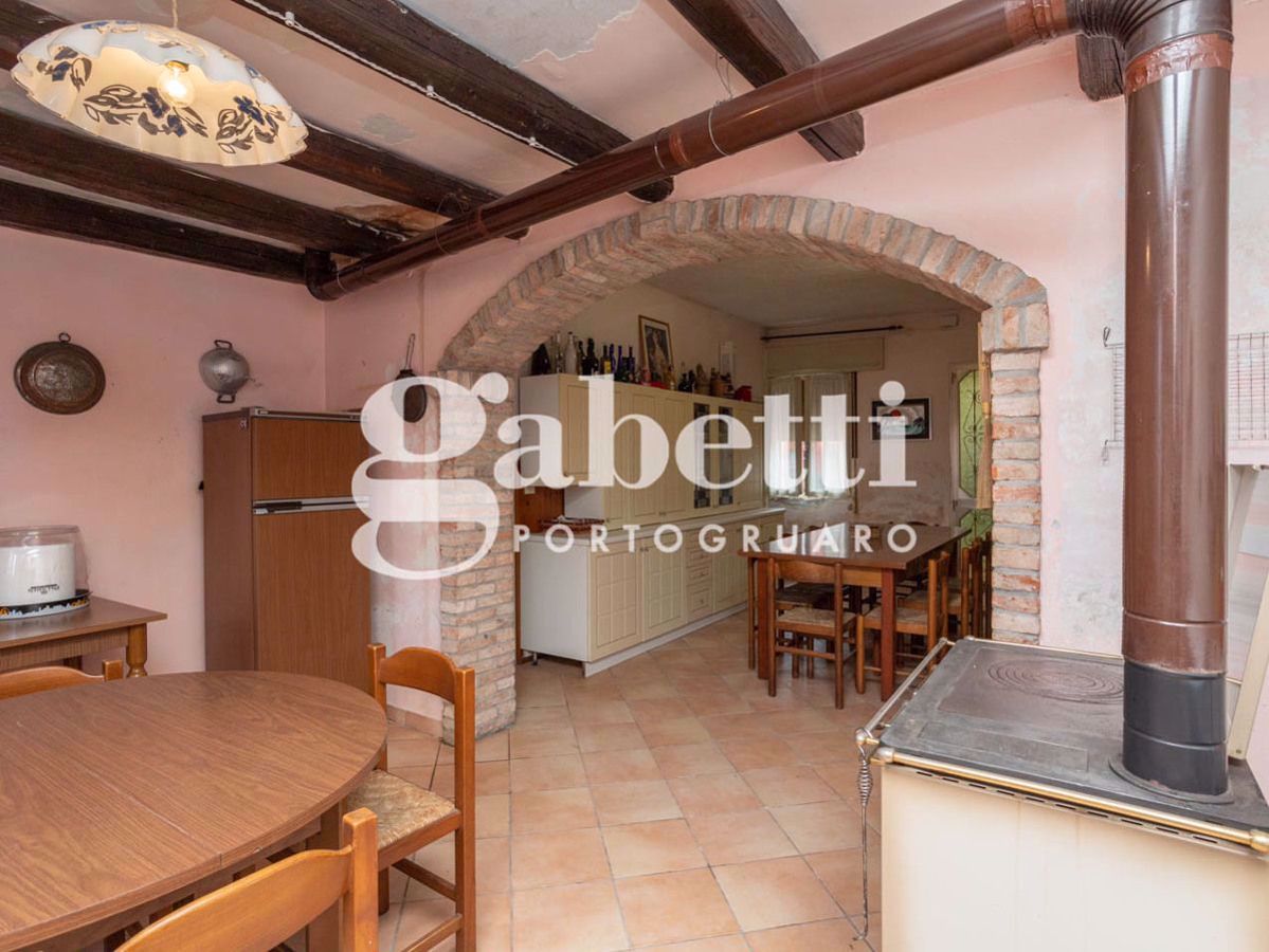 3 bedrooms House in Portogruaro, Italy No. 263662