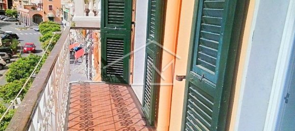 1 bedroom Apartment in Lerici, Italy No. 66610 4
