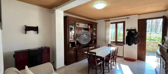 2 Schlafzimmer Wohnung in Viterbo, Italy, Nr. 72815 13