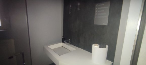 200m² Commercial property in Catania, Italy No. 46601 16