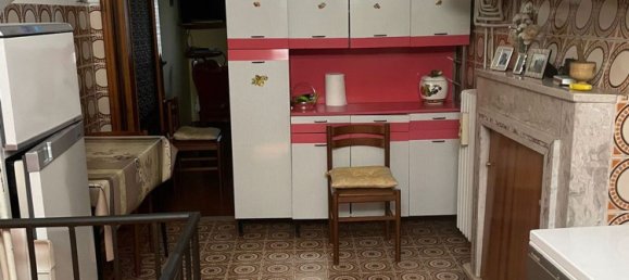 5-Zimmer Haus in Celano, Italy, Nr. 258961 2