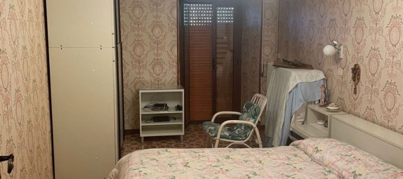 5-Zimmer Haus in Celano, Italy, Nr. 258961 5
