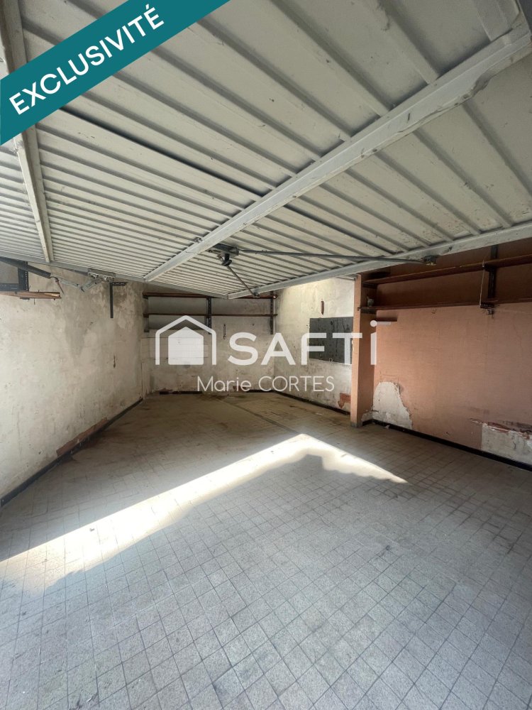 27m² Garage in Albi, France No. 363431