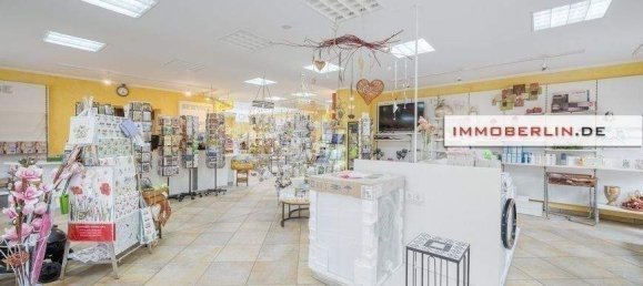 Edificio en Oberhavel, Germany 297 m² No. 355025 2