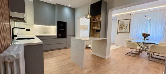 2 Schlafzimmer Wohnung in Madrid, Spain, Nr. 365868 5