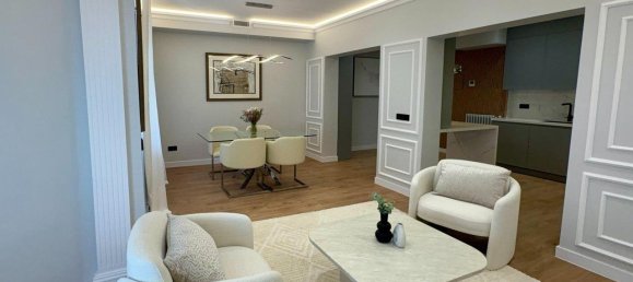 2 Schlafzimmer Wohnung in Madrid, Spain, Nr. 365868 3