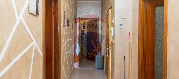7-Zimmer Wohnung in Adrano, Italy, Nr. 138519 8