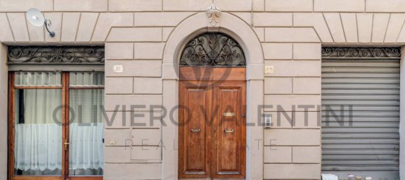 2 غرف نوم شقة في Arezzo, Italy رقم 356309 3