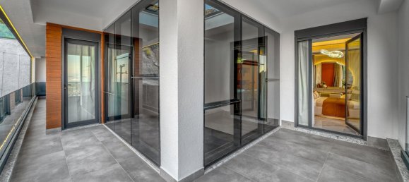 Villa 4+1 in Alanya, Turkey No. 27960 27