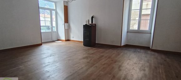 Casa T3 em Chef-Boutonne, France N.º 306243 2