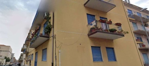 5 rooms Apartment in Catania, Italy No. 51162 14