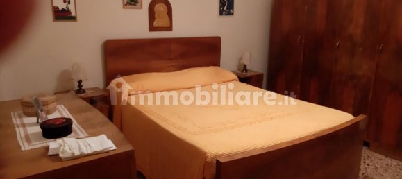 4 bedrooms Apartment in Arezzo, Italy No. 80450 5