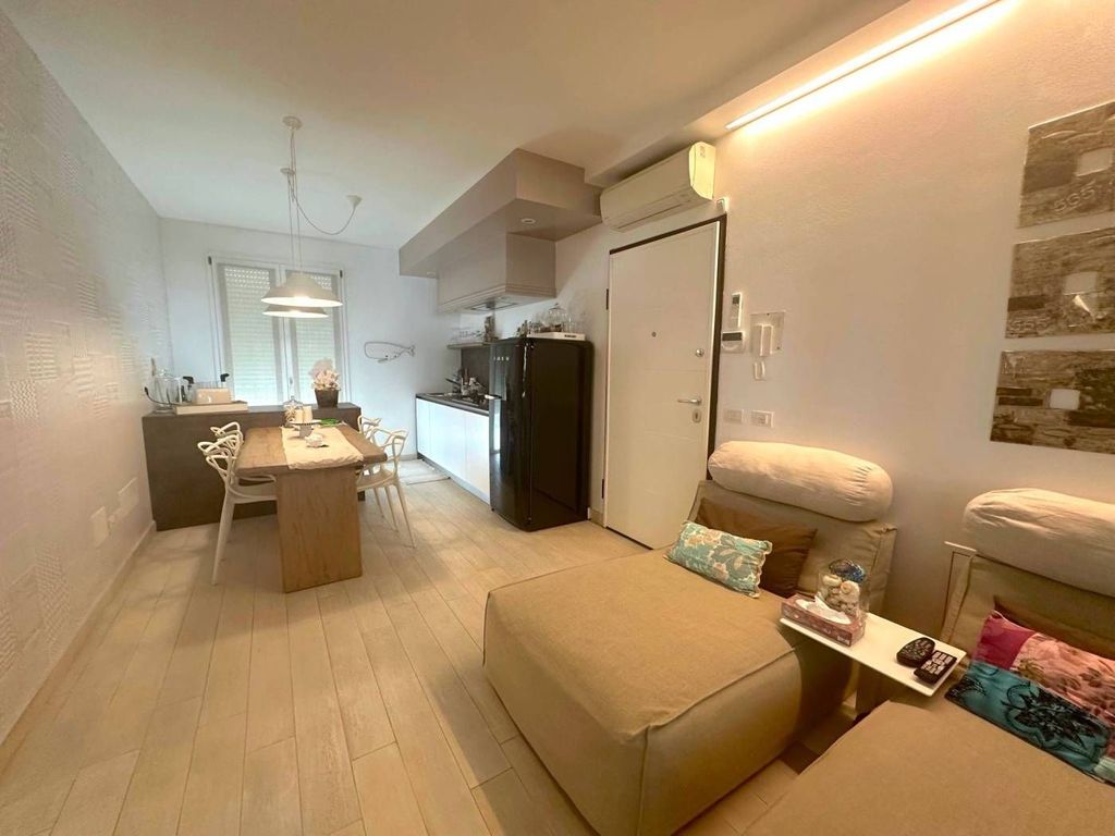 2 Schlafzimmer Wohnung in Riccione, Italy, Nr. 366049