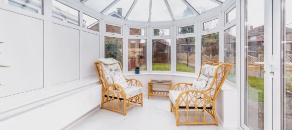 3 bedrooms House in New Addington, United Kingdom No. 8100 5