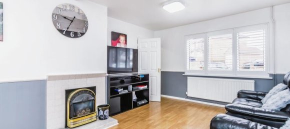 3 bedrooms House in New Addington, United Kingdom No. 8100 16