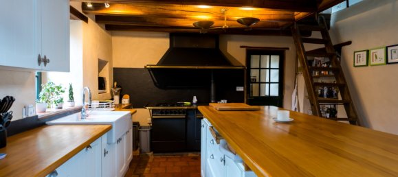 Casa de 6 dormitorios en Cheville, France No. 100956 2