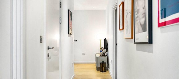 2 bedrooms Apartment in London, United Kingdom No. 8712 18