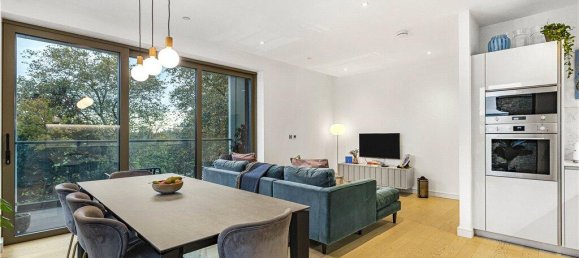 2 bedrooms Apartment in London, United Kingdom No. 8712 10