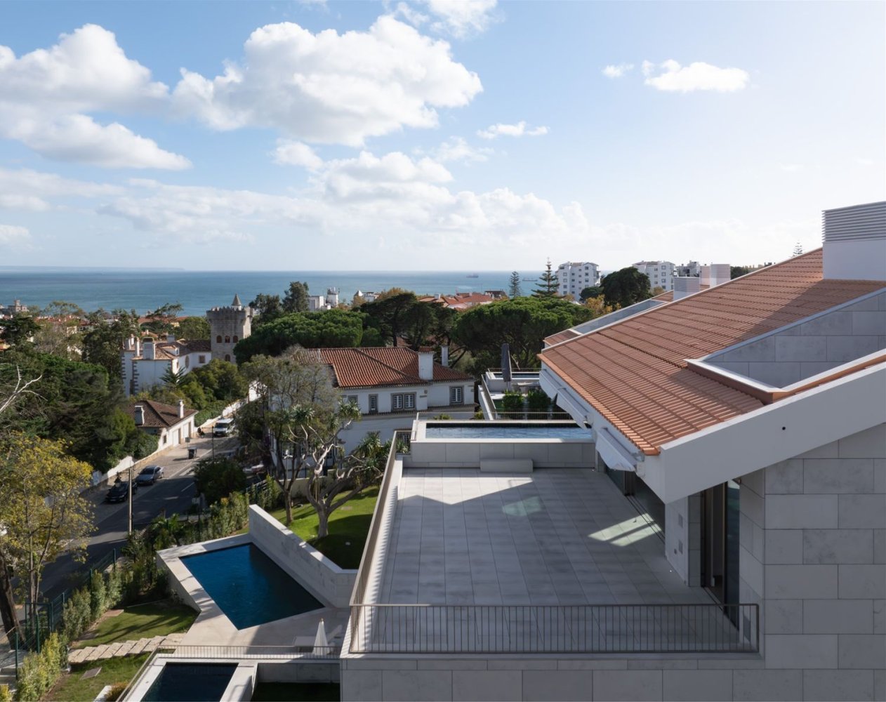 3 غرف نوم منزل ذو طابقين في Cascais, Portugal رقم 147152