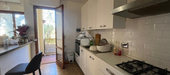3 bedrooms Apartment in Florence, Italy No. 122874 4