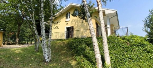 6 bedrooms Villa in Incisa Scapaccino, Italy No. 328535 2