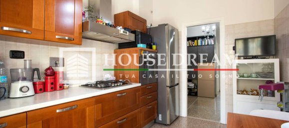 Квартира с 2 спальнями в Рим, Италия № 285428 12