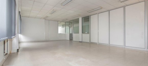 Büro in Roanne, France 323m², Nr. 308788 6