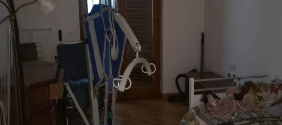 5 rooms Apartment in San Giovanni Valdarno, Italy No. 225689 5