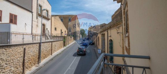 3غرفة منزل في Caltagirone, Italy رقم 130052 11