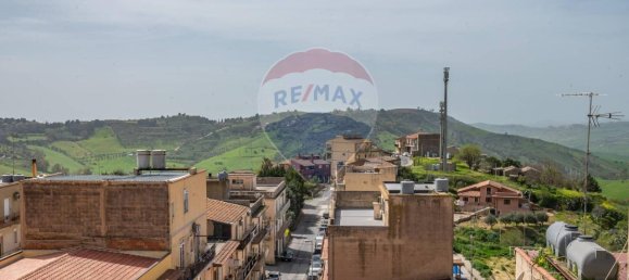 3غرفة منزل في Caltagirone, Italy رقم 130052 19