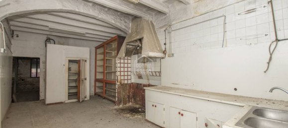 2229m² Commercial property in Ciutadella De Menorca, Spain No. 1475 7