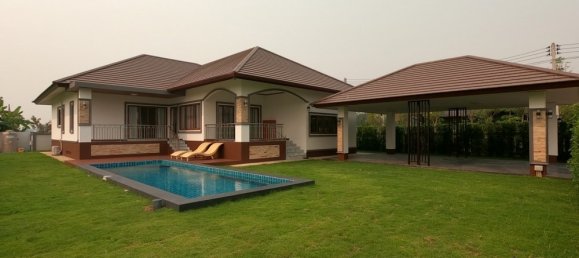 4 bedrooms House in Chiang Mai, Thailand No. 27189 2