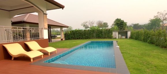 4 bedrooms House in Chiang Mai, Thailand No. 27189 5